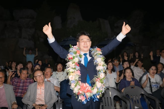 유보화 서울 <b>성동구청장</b> 당선 “구민의 ‘불편’ 끝까지 해결하겠다”