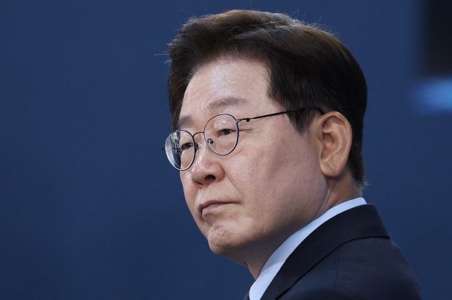 李대통령 “참정권 침해 문제 제기 인정…부정선거론은 음모”