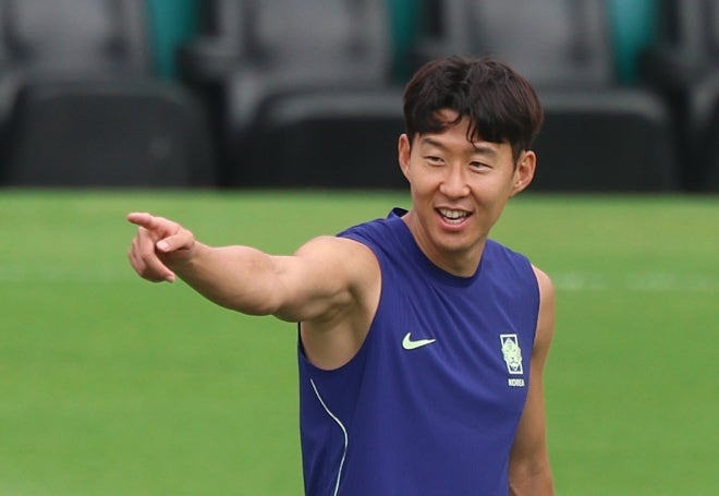 손흥민 벤치…남아공전 오현규 원톱, 이강인·황희찬 2선