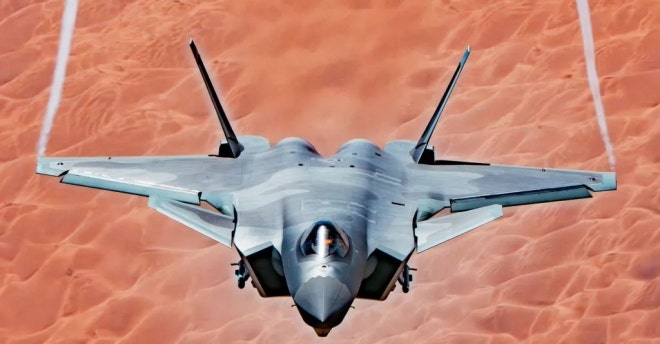 J-20 스텔스기를 1년에 120대씩 찍어내는 나라가 있다?