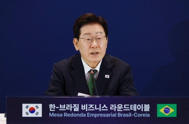 이 대통령 “<b>한·브라질</b>, 차세대 <b>민항기</b> 공동 <b>개발</b>·공급망 협력·K뷰티...