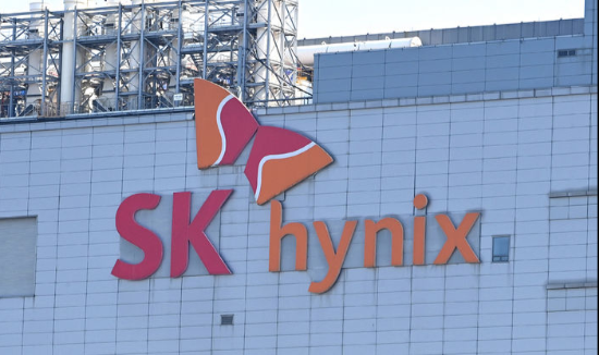 SK하이닉스 최고 <b>실적</b>에도 주가는 약세…AI 메모리 호황 시험대