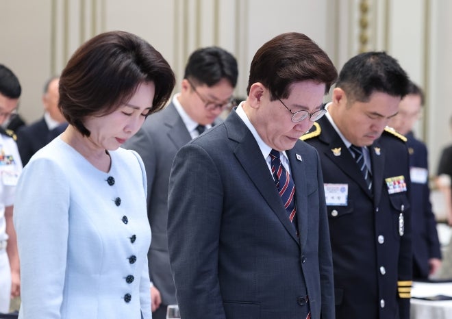 청년·여성 의식?… 李대통령, <b>선택적 모병제</b>·범죄 대응 강조