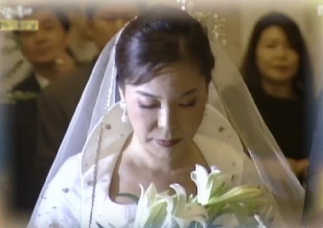 ‘15억 <b>빚</b>’ 갚아준 팬과 결혼한 가수…“<b>남편</b>, 사업 망해본 적 없는 사...