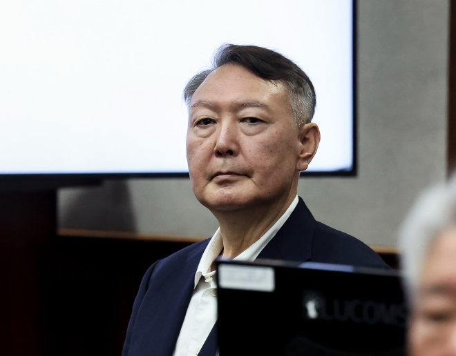 [속보] <b>윤석열</b>, ‘계엄 국무회의 위증’ 항소심도 <b>무죄</b>