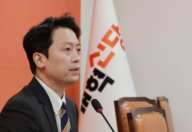 <b>이기인</b>, 천하람에 ‘경기남부 결단’ <b>요구</b>…“거부하면 비대위 권한 행...