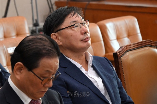 <b>이화영</b> 측 “이 대통령에게 섭섭하다… <b>가석방</b> 메시지에도 무반응”
