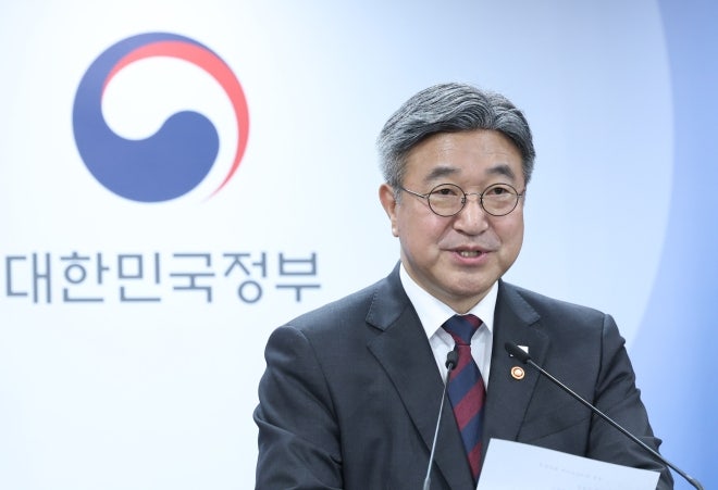 [속보] 윤호중 <b>행안장관</b>, 임은정 광주중수청장 <b>감찰 지시</b>