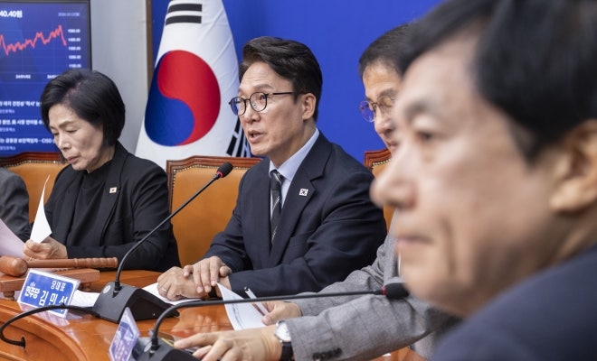 <b>민주당</b>, <b>신천지</b> 집단 입당 정황… “3만~5만명” 보고