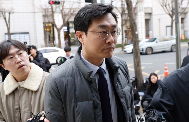 ‘여성 보좌진 성추행 의혹’ <b>장경태</b>, <b>불구속 기소</b>