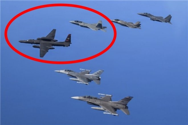 전설의 U-2 정찰기와 나란히 날았다, 한국 KF-21 첫 한미 편대비행의 비밀