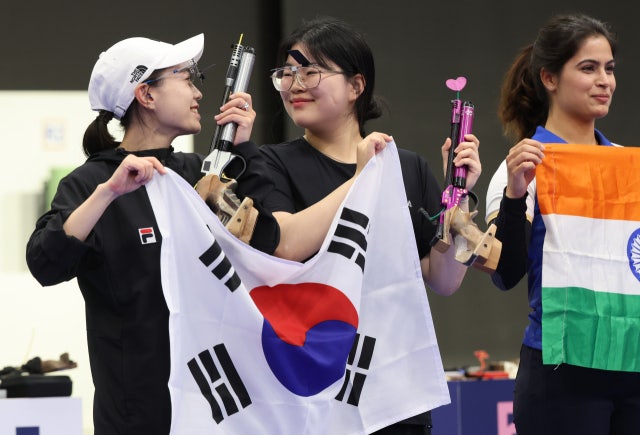 [속보] 사격 <b>오예진</b> 금·김예지 은…'공기권총 여자 10m' 메달 동반 명중