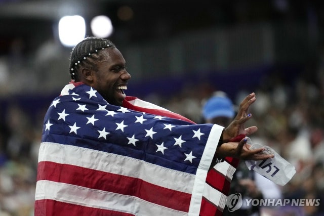 ‘9초784’ 라일스, 남자 <b>100ｍ</b> 우승…미국 선수로는 20년만