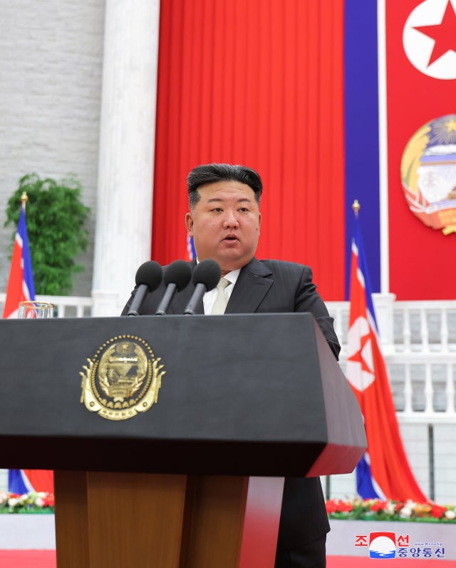 <b>김정은</b> “<b>핵무기</b>의 수, <b>기하급수적</b>으로 늘려야”…9·9절 연설