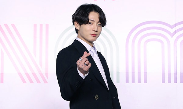 BTS 정국 "<b>아티스트는</b> 죄 없다…이용하지 말라"…<b>뉴진스</b> 간접 언급