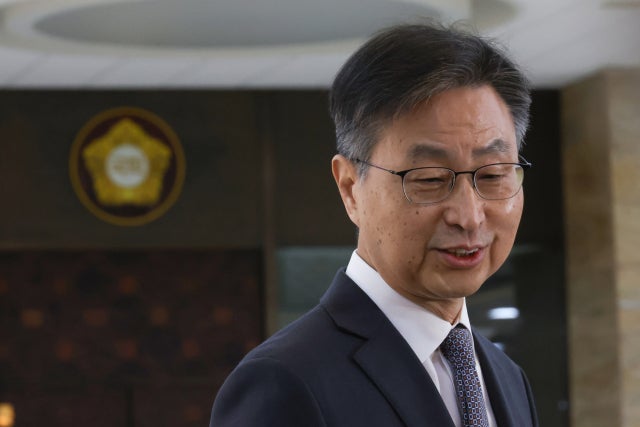 최재해 <b>감사원장</b> "<b>정치적</b> 탄핵 매우 유감… 자진 사퇴 생각 없어"