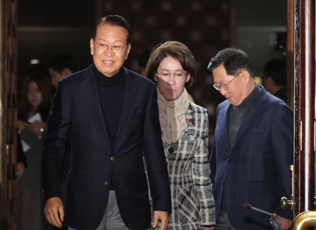<b>국민의힘 비대위원장에 권영세</b> 지명… "당 안정 적임자"