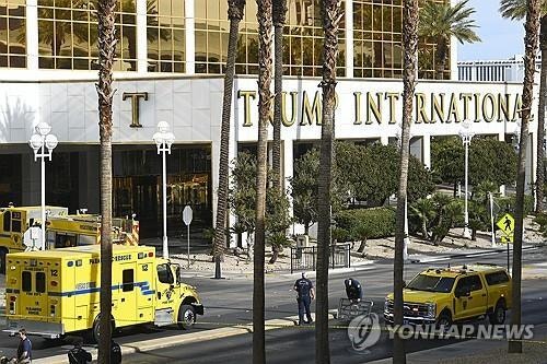 <b>라스베이거스 트럼프호텔</b>서 <b>테슬라</b> 트럭 '<b>폭발</b>'…테러 의혹 조사