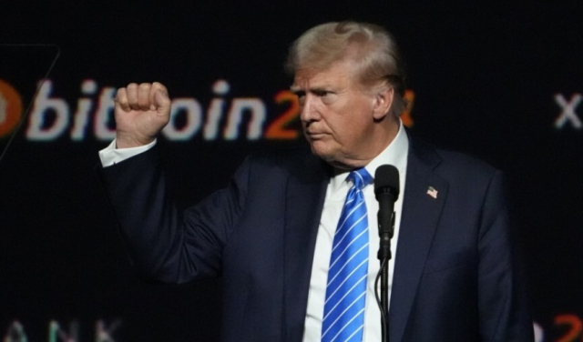 唐納德·特朗普（Donald Trump）的美國總統AP Yonhap新聞照片參加了去年7月的2024年比特幣會議。