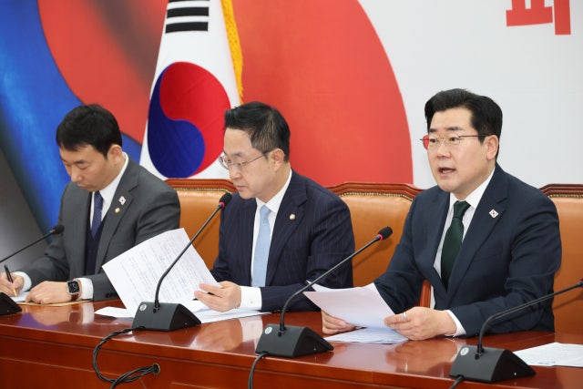 박찬대 “<b>최상목 대행</b>, 오늘 즉시 <b>마은혁 임명</b>해야”