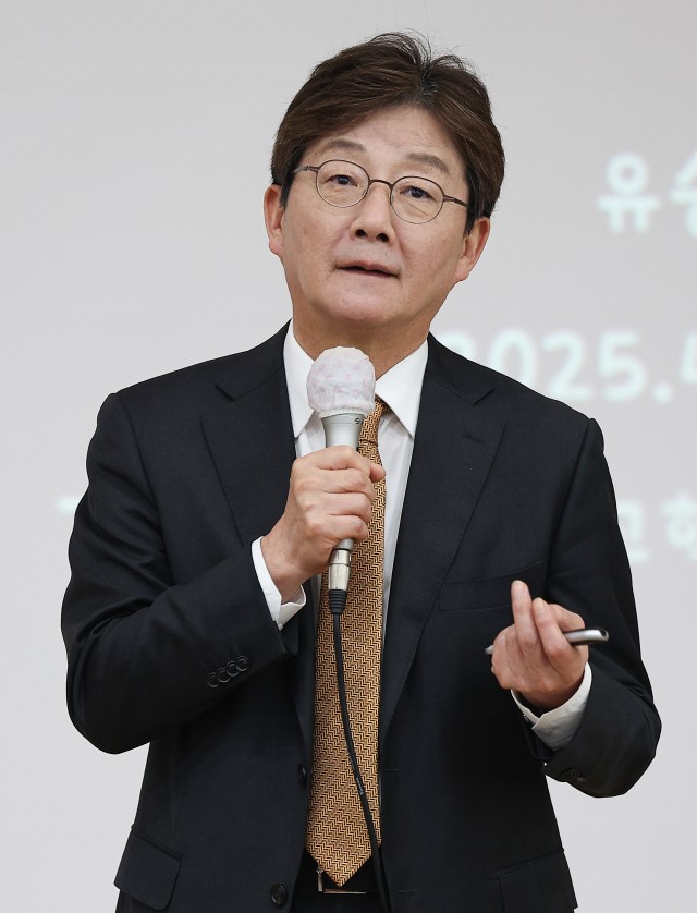 <b>유승민</b>, <b>국민의힘 경선 불참</b> 선언…“제대로 된 반성과 변화 거부” (종...
