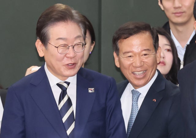 [속보] <b>이재명</b> “<b>의대</b> 정원 합리화, 사회적 합의부터 다시 출발”…의료...