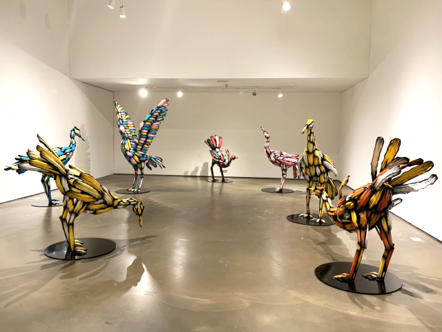 김우진의 전시 작품 중에서. 사진은 'Crane'(2024). 아트소향 제공