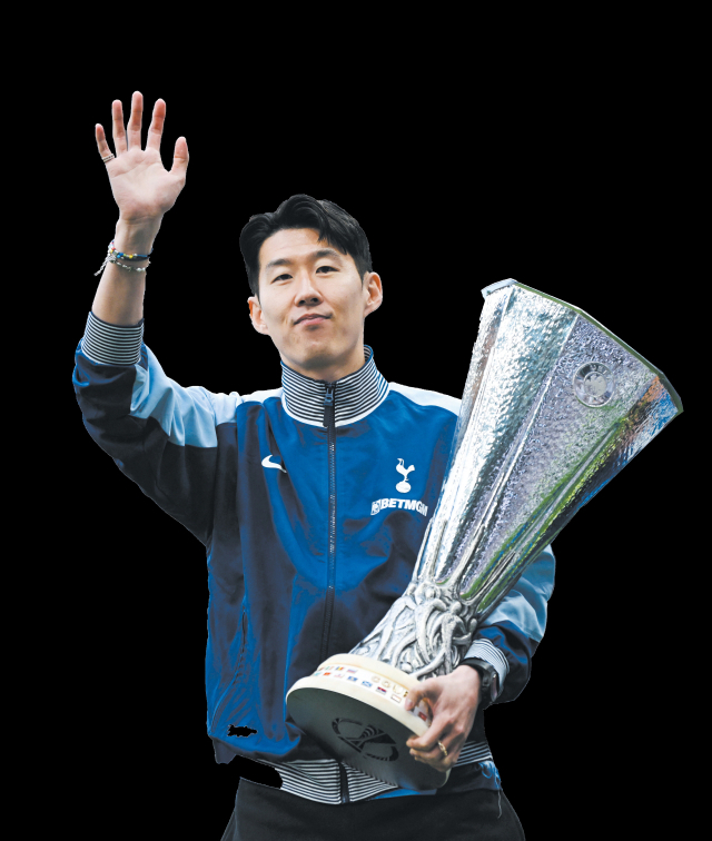 손흥민 어디로 가나?… 8월 이후 결정될 듯