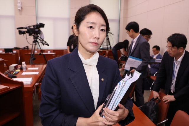 <b>강선우</b> '<b>자진사퇴</b>설' 일축한 대통령실 "사실과 달라"