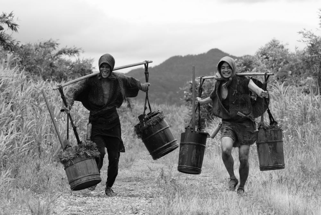 영화 ‘오키쿠와 세계’ 속 한 장면. 엣나인필름 제공