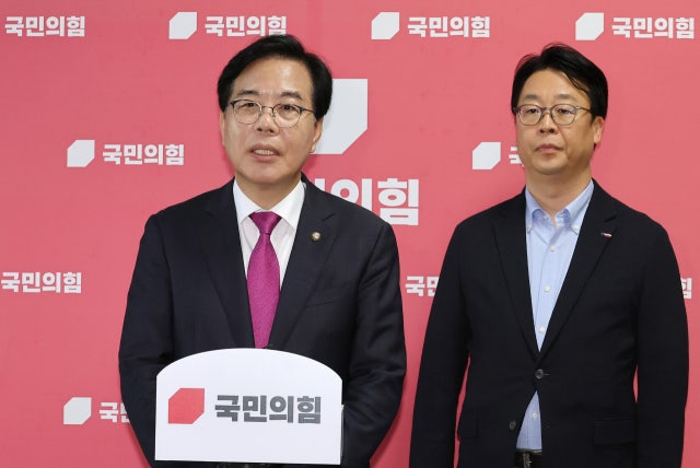 국힘, <b>정청래</b> 與<b>대표</b> 향해 "야당 협박 멈춰야…민생엔 협조"