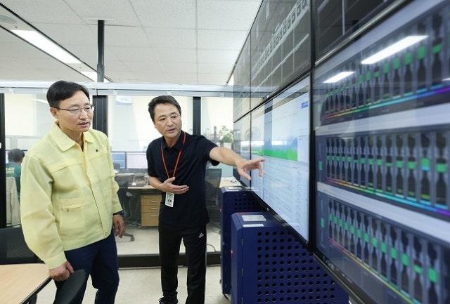 국세청 “<b>홈택스</b> 정상운영, 국세청 <b>시스템</b>은 광주센터 설치”