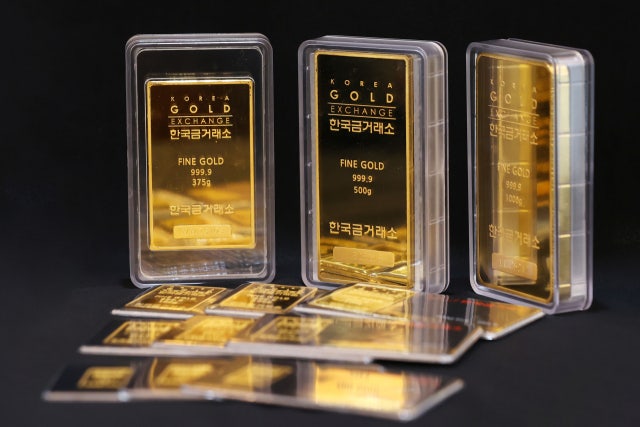<b>금값</b>, 사상 첫 <b>4000달러</b> 눈앞…올해 51% 상승 질주