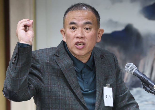 서울 이어 경남도 국감장 선 <b>명태균</b>…여권, 지방선거 앞두고 공세 확대