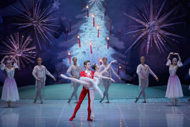 국립발레단의 '호두까기인형' 공연 장면. 국립발레단 제공