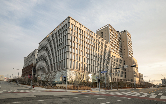 부산 최대 규모 실버타운인 기장군‘라우어 시니어타운’전경.정대현 기자 jhyun@