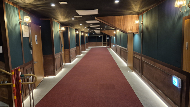 콘서트홀 뒤편에는 편안한 분위기의 출연자 대기실이 5개나 마련돼 있다. 박석호 기자