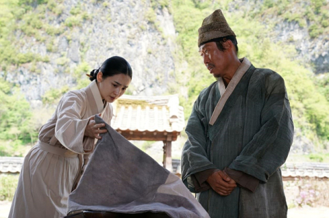 '왕과 사는 남자' 526만 관객 돌파