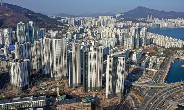 ‘국평’ 전셋값 8억… 부산 전세 품귀 현상에 부르는 게 값