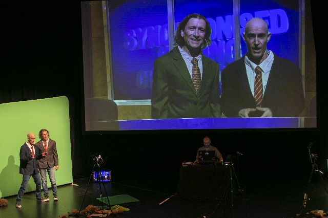 올해 10월 열리는 부산국제공연예술마켓이 새로운 변화를 통해 국제적인 도약을 준비하고 있다. 사진은 지난해 열린 엄빌리컬 브라더스의 '더 디스트렉션' 라이브 코미디 쇼. 비팜 제공