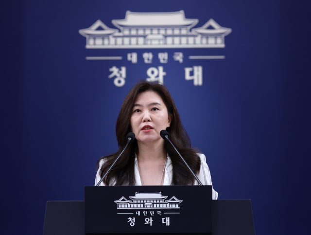 "5·18이 성역됐다" 이병태 주장에 청와대 "엄중 경고"