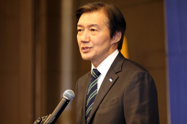 조국 촉발 ‘일베 노 감별법’ 논란에 부산 국힘 총공세