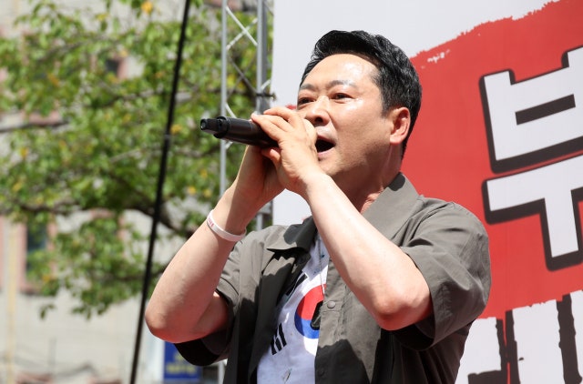 장동혁, 이 대통령 <b>전자투표</b> 언급에 "고양이에 생선 맡기잔 소리"