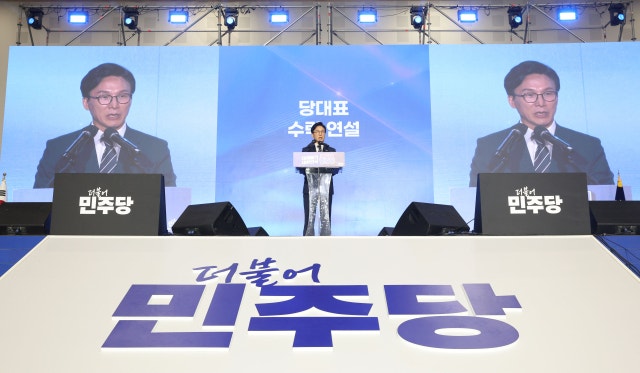 [속보] <b>김민석</b> 대표비서실장에 <b>김태선</b>…수석대변인은 박성준