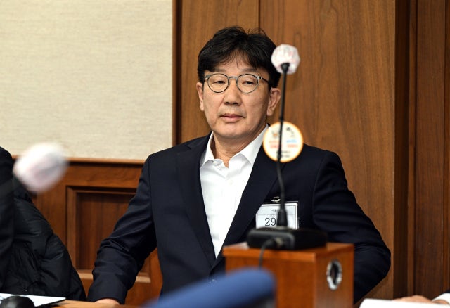 '통일교 <b>1억</b>' 징역 2년 확정 <b>권성동</b>…변호사 등록 취소