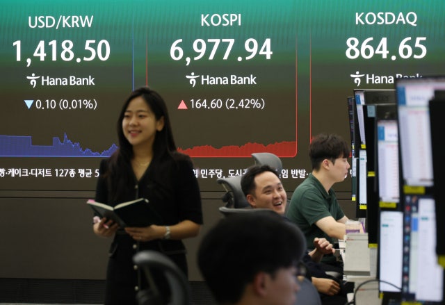 엔화 폭락 멈추나... 엔캐리 트레이드 청산 경고등