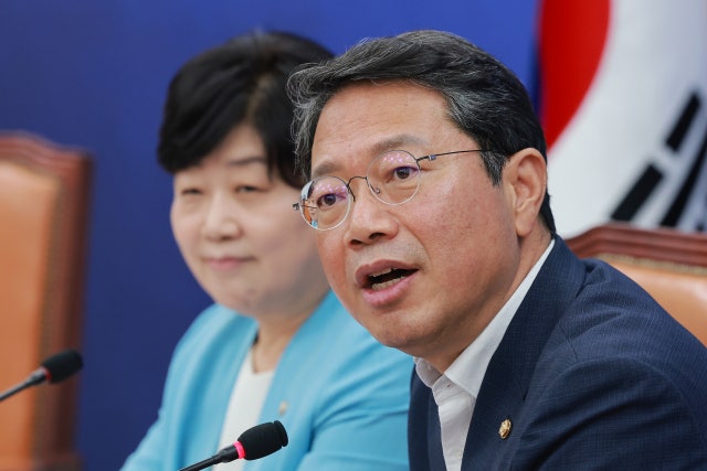 [속보] <b>김승원 법무장관 후보자</b> "새로운 형사사법체계 정착에 최선"
