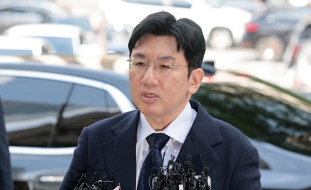 '2631억 부당이득' <b>방시혁 불구속 송치</b>… 내사 21개월 만