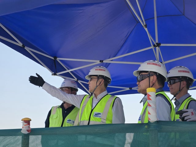 삼성전자 <b>이재용</b> 회장, <b>UAE 현장 경영</b> 나서