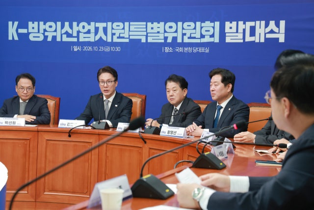 친청 “<b>신천지</b> 개입 전면<b>공개</b>”…친명 “<b>공개</b>하겠다” 정면 <b>충돌</b>